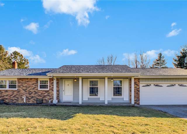 Property at 13594 County Road 720n, Charleston, IL 61920, 3 beds, 2 baths