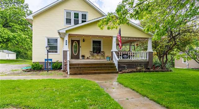 Photo of 319 N Church St, Bethany, IL 61914