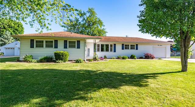 Photo of 116 E Belle St, Oreana, IL 62554