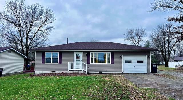 Photo of 517 Interstate Dr, St Elmo, IL 62458