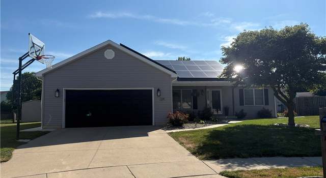 Photo of 324 Kings Mantle Ct, Mt Zion, IL 62549