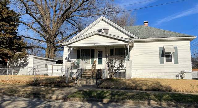 Photo of 136 S Witt St, Decatur, IL 62521