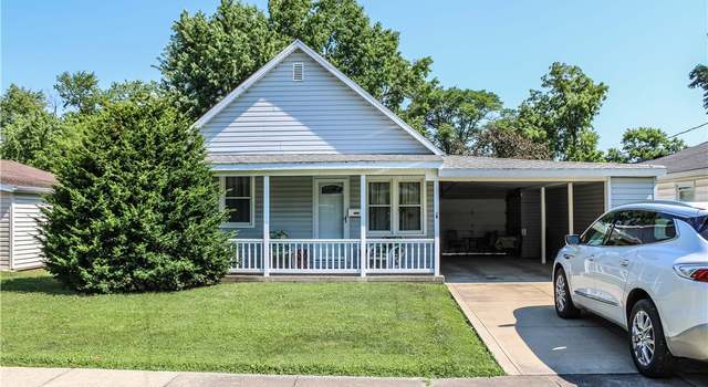 Photo of 3104 Marion Ave, Mattoon, IL 61938