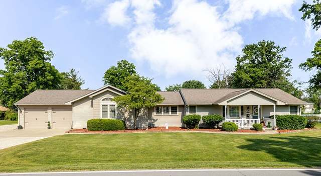 Photo of 2944 Crestwood Dr, Decatur, IL 62521
