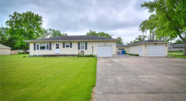 Photo of 4323 E Corman St, Decatur, IL 62521