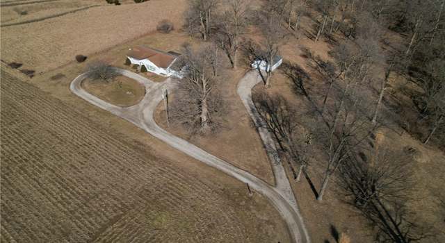 Photo of 13987B N Mcgee Rd, Catlin, IL 61817