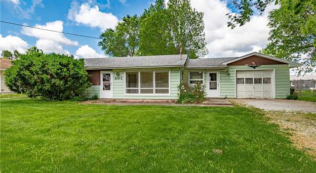 Photo of 501 N Walnut St, Windsor, IL 61957
