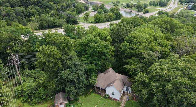 Photo of 520 E South 1st St, Shelbyville, IL 62565