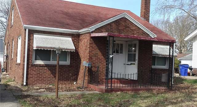 Photo of 19 East Dr, Decatur, IL 62526