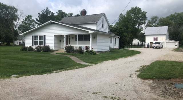 Photo of 307 Spruce St, Strasburg, IL 62465