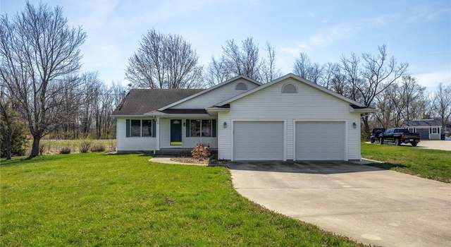 Photo of 15554 Misty Ln, Effingham, IL 62401
