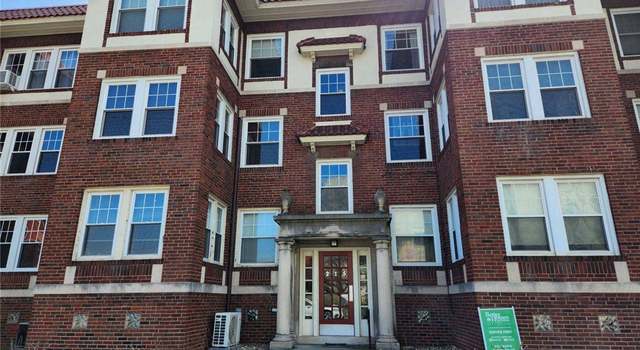 Photo of 215 W William St #6, Decatur, IL 62522