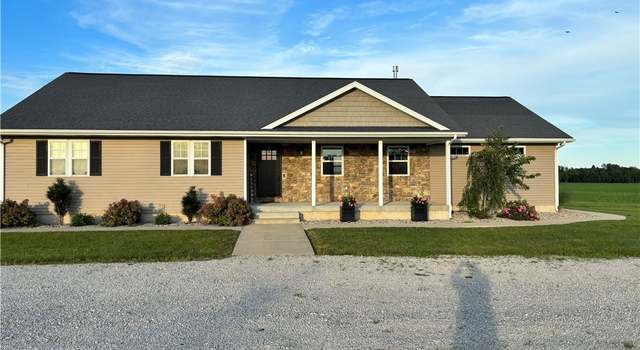 Photo of 644 3500 East Rd, Neoga, IL 62447