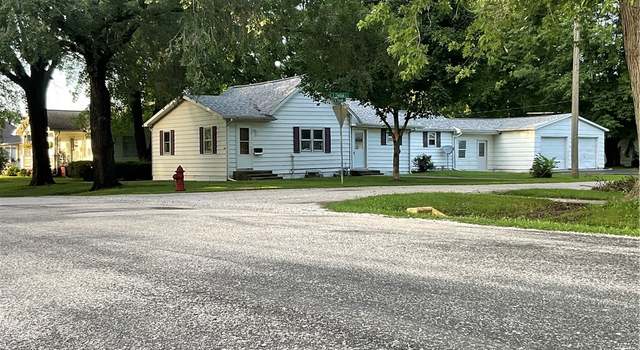 Photo of 504 Putnam St, Moweaqua, IL 62550