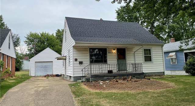 Photo of 1445 E Decatur St, Decatur, IL 62521