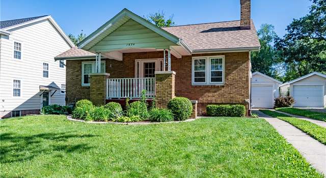 Photo of 1634 W Riverview Ave, Decatur, IL 62522