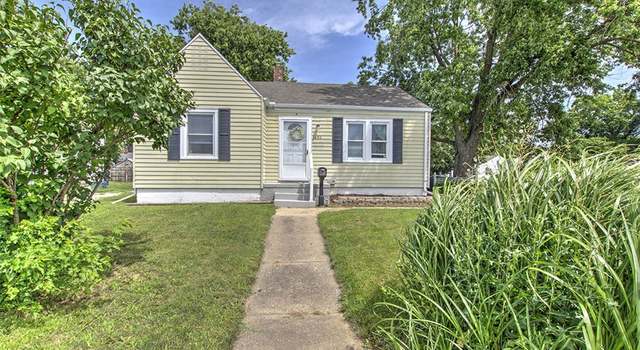 Photo of 1402 W King St, Decatur, IL 62522