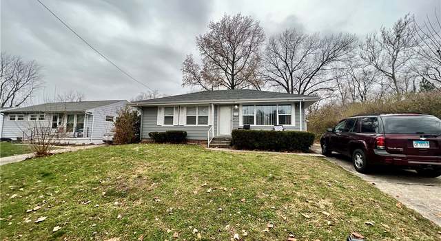 Photo of 131 Isabella Dr, Decatur, IL 62521