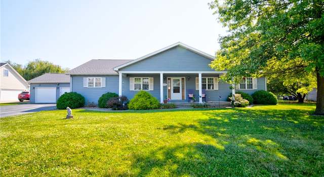Photo of 270 Heather Dr, Decatur, IL 62522