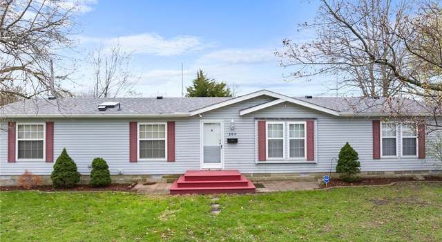 Photo of 204 Moss St, Paris, IL 61944