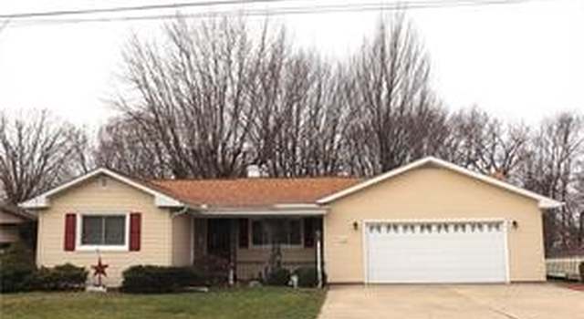 Photo of 707 Dellwood St, Tilton, IL 61833