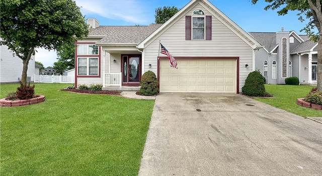 Photo of 1113 Unique Ct, Mattoon, IL 61938
