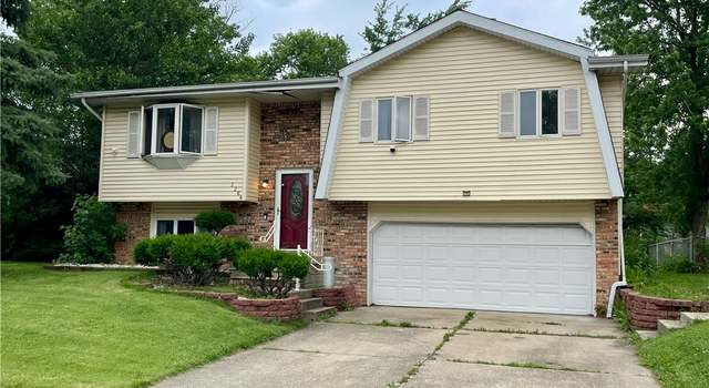 Photo of 3264 E Bluebird Dr, Decatur, IL 62526