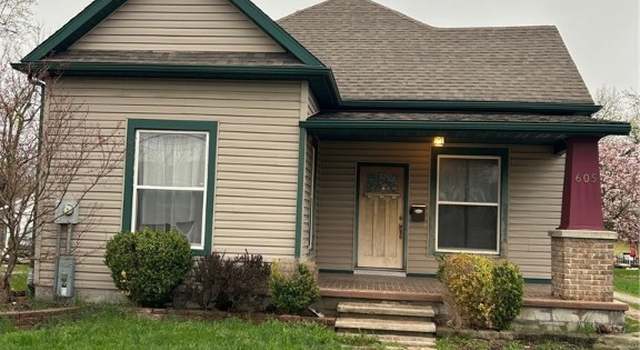 Photo of 605 N Michigan Ave, Marshall, IL 62441