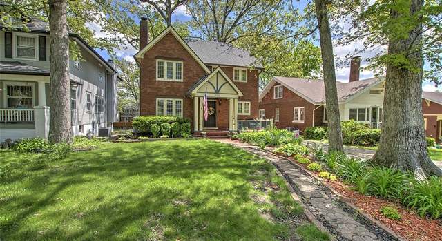 Photo of 204 N Summit Ave, Decatur, IL 62522