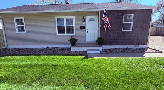 Photo of 3315 E Wallace St, Decatur, IL 62526
