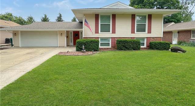 Photo of 1109 Stinson Ave, Mattoon, IL 61938