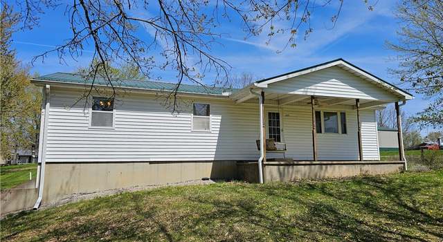 Photo of 205 W Maple St, Westfield, IL 62474