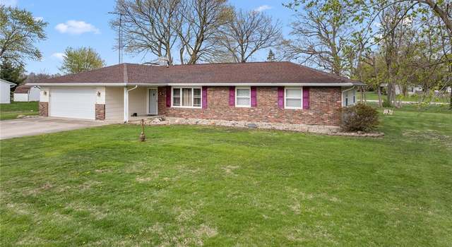 Photo of 6012 Reynolds Way Dr, Paris, IL 61944