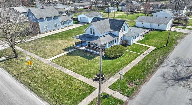 Photo of 205 E Elm St, Argenta, IL 62501