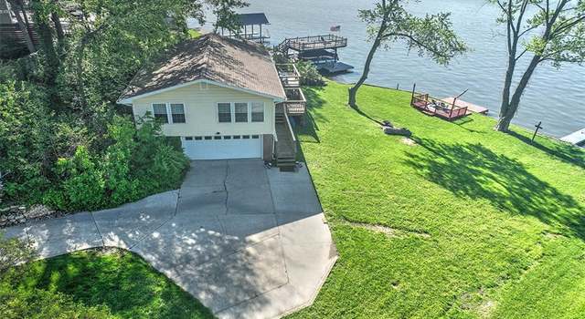 Photo of 410 Lakeview Ln Ln, Decatur, IL 62521