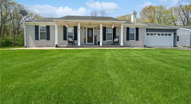 Photo of 5943 N County Road 1200e, Charleston, IL 61920