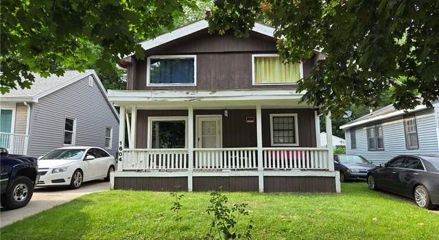 Photo of 1604 E Hickory St, Decatur, IL 62526