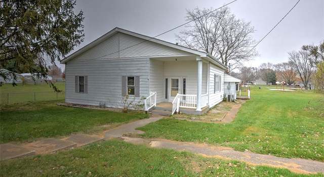 Photo of 300 N Water St, Dalton City, IL 61925