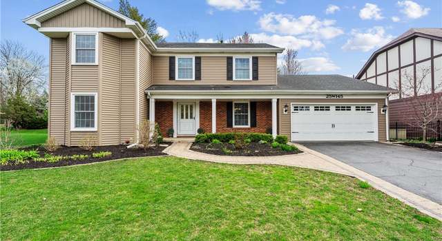 Photo of 25w145 Setauket Ave, Naperville, IL 60540