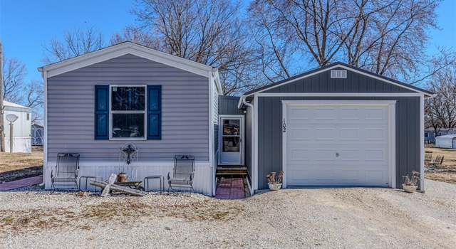 Photo of 102 N Superior St, Tower Hill, IL 62571