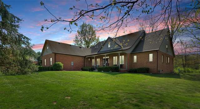 Photo of 3401 Fairway Dr, Danville, IL 61832