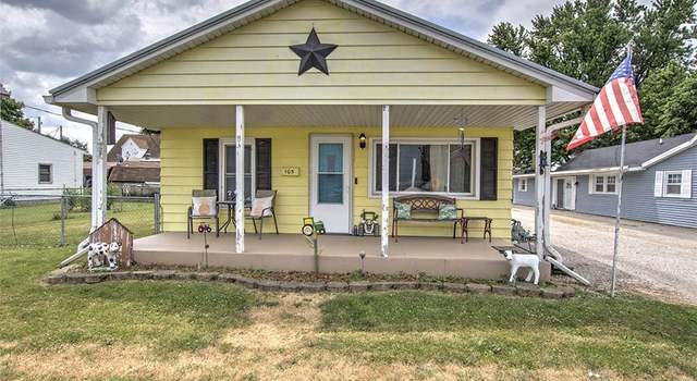 Photo of 105 W South St, Oakley, IL 62501