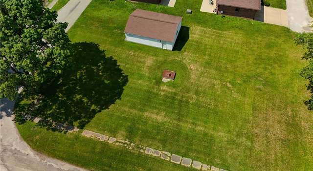 Photo of 205 Orchard St, Catlin, IL 61817