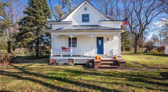 Photo of 308 N Hugo Rd, Hindsboro, IL 61930