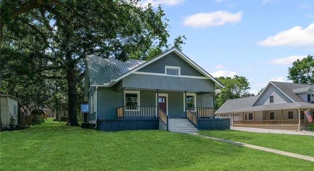 Photo of 217 Perry St, Rossville, IL 60963