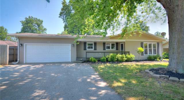 Photo of 235 W Lawrence St, Illiopolis, IL 62539