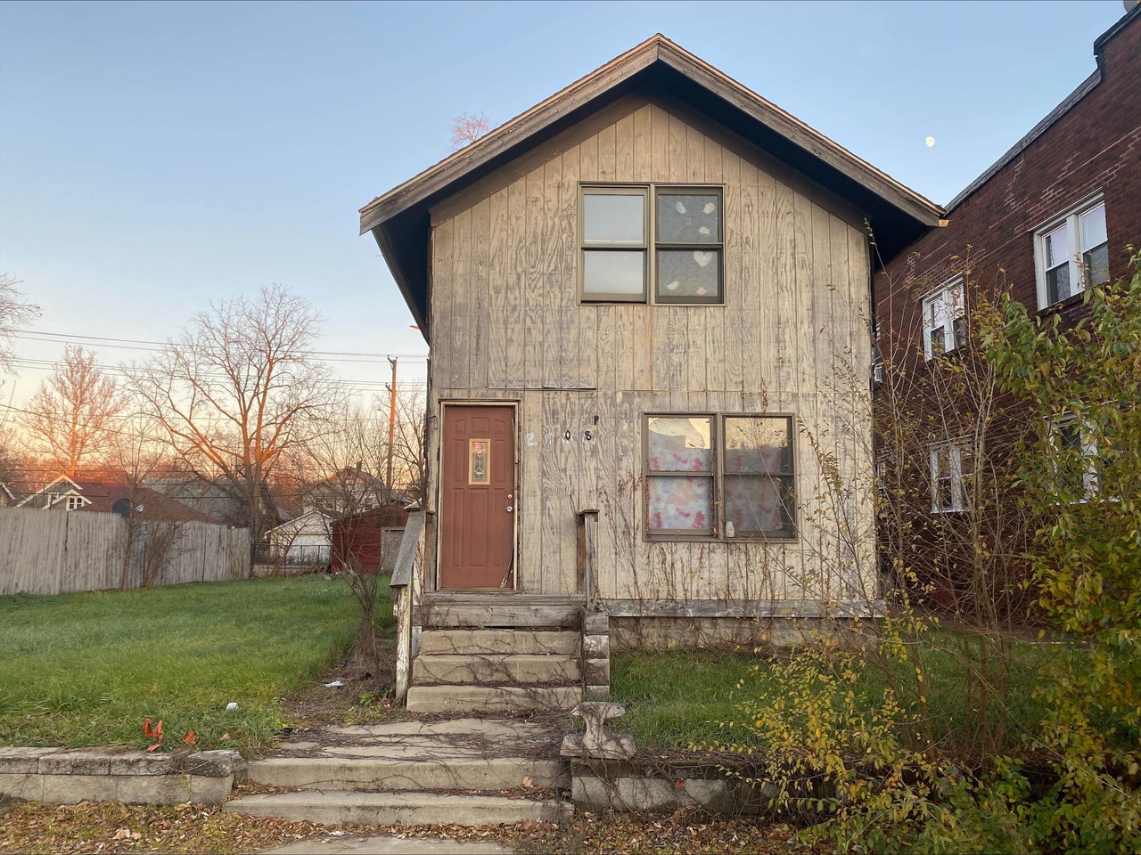 2008 Kishwaukee St, ROCKFORD, IL 61104 MLS 202306855 Redfin