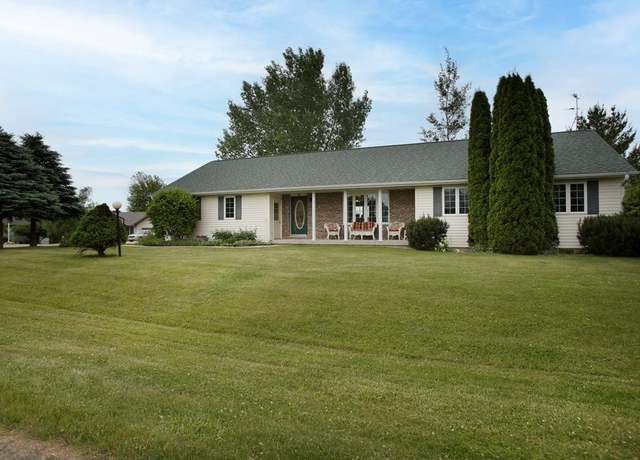 Property at 409 Bostian Ct, Orangeville, IL 61060, 3 beds, 3.5 baths