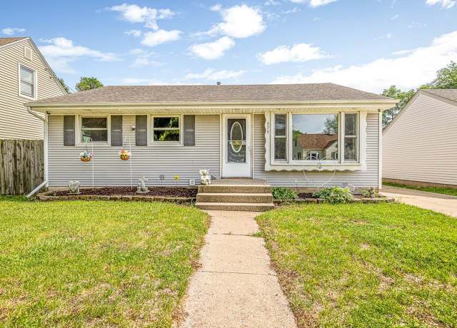 Property at 639 Drexel Blvd, Machesney Park, IL 61115, 2 beds, 2 baths