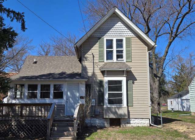 Property at 2515 N Knight Ave, Rockford, IL 61101, 3 beds, 1 bath